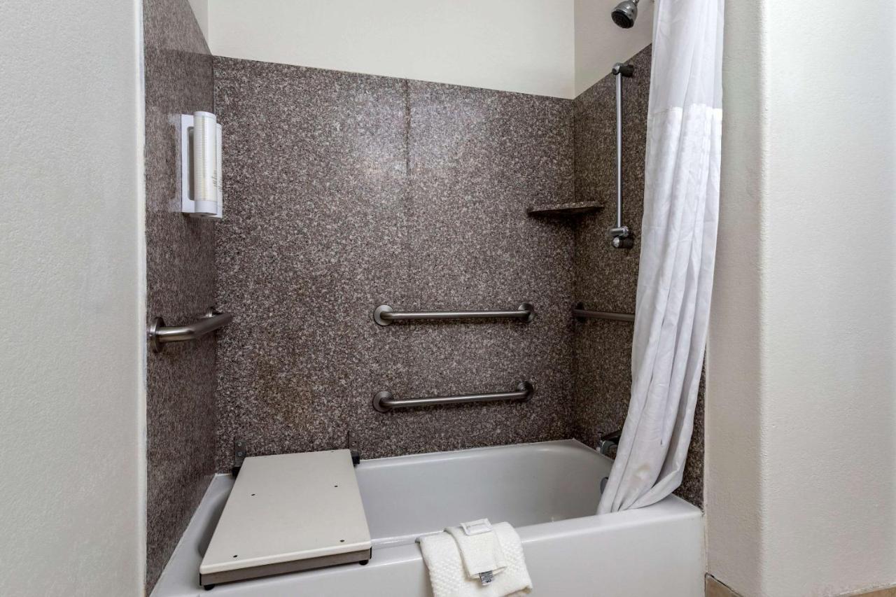 Clarion Pointe Sulphur - Lake Charles מראה חיצוני תמונה